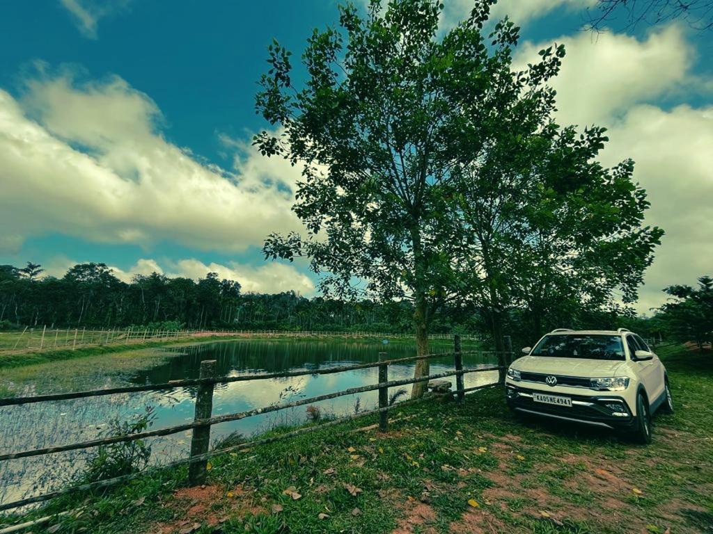 Agastya Lake View Coorg Madikeri Buitenkant foto